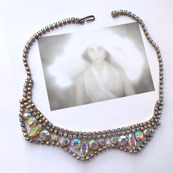 Vintage Jewelry - VINTAGE 1950s Exquisite High End Estate Aurora Borealis Rhinestone Necklace